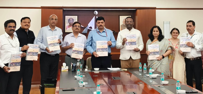 AAI: ‘Annual review of traffic at Indian Airports 2025–26’ released